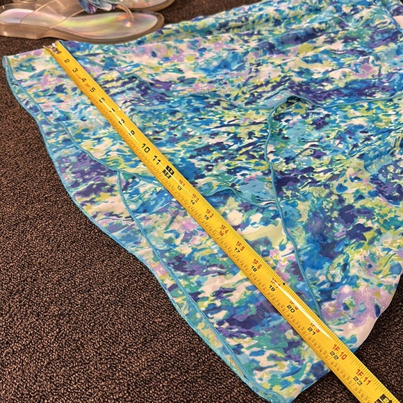 Blue Abstract Flower Flutter Blouse + Sandals *SET* - Picture 8 of 16